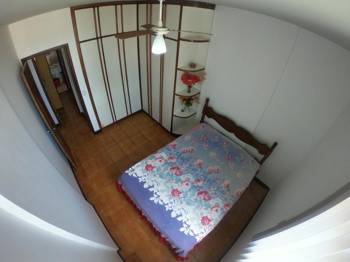 Apartamento - Praia Das Castanheiras Гуарапари Экстерьер фото